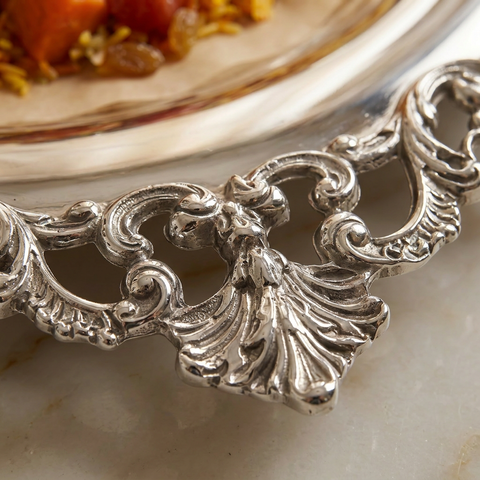 Classic Rounded Serving Dish
