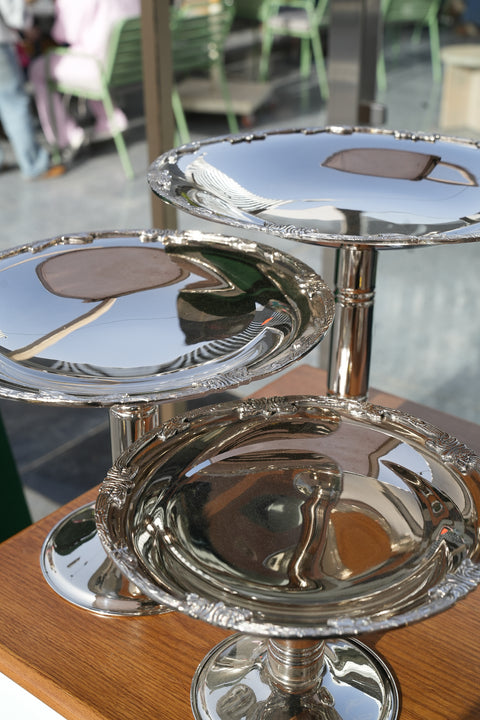 Trio-dessert stand rounded set (3 heights)  - طقم ستاند حلويات ثلاثي دائري (3 ارتفاعات)